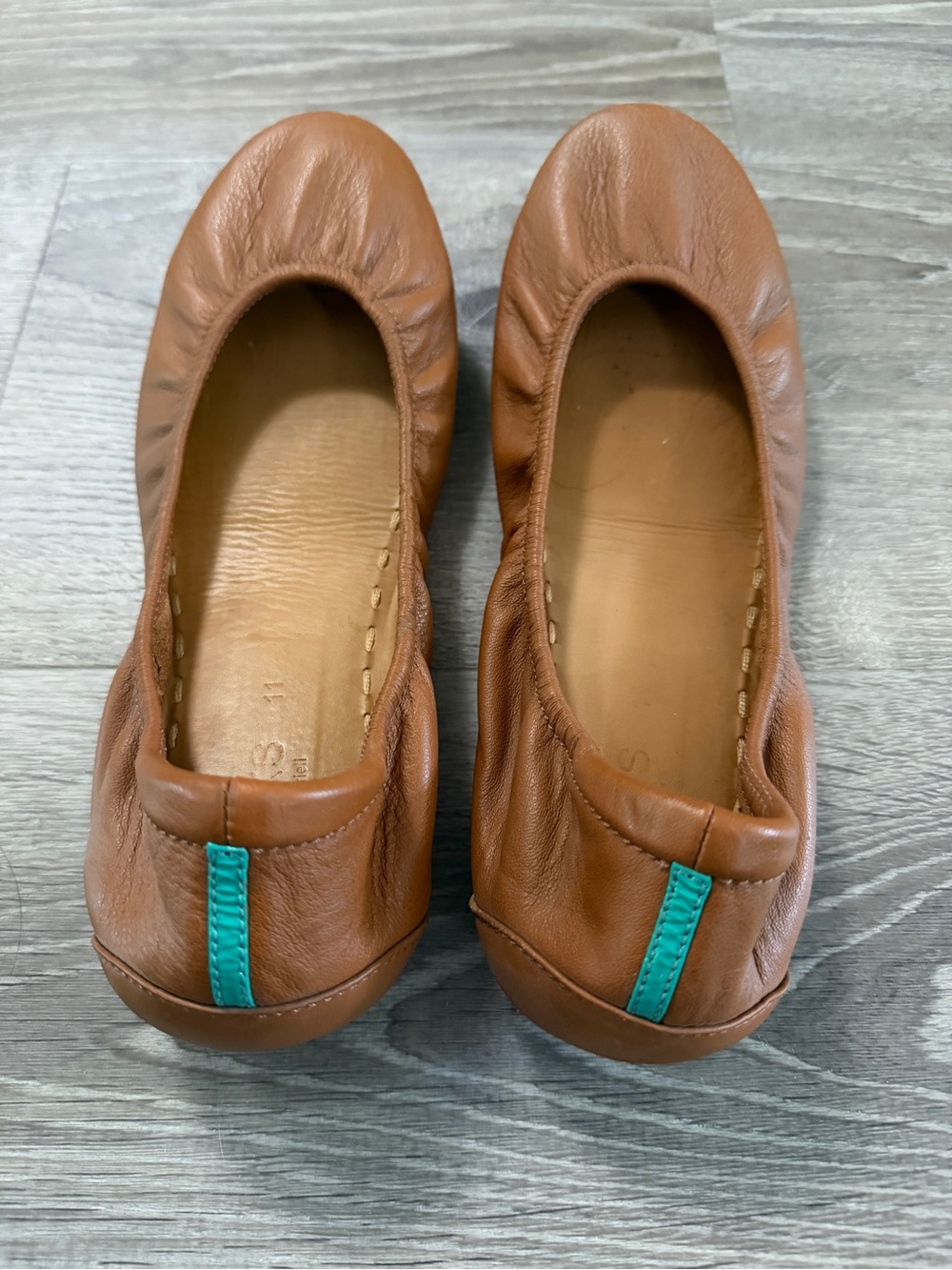 Chestnut Tieks, size 10